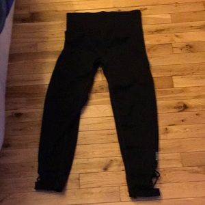 Pink Victoria secrets Ultimate leggings